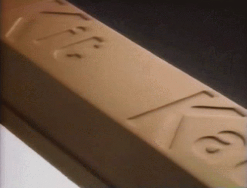 kit-kat-chocolate.gif