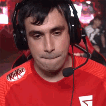 Raise Eyebrows Vegapatch GIF - Raise Eyebrows Vegapatch Giants Gaming GIFs