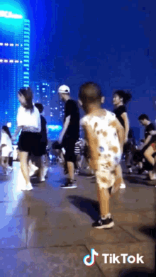 Dance Moves Party GIF - Dance Moves Party Tiktok GIFs