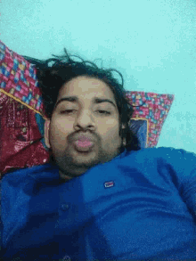 Kiss Rupesh GIF - Kiss Rupesh Selfie GIFs