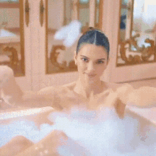 Kendall Jenner Bath GIF - Kendall Jenner Bath Relaxing GIFs