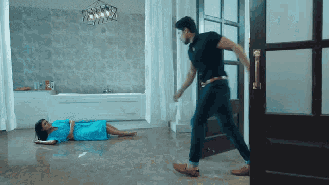Funny Scenes GIFs | Tenor Funny Scenes GIFs | Tenor