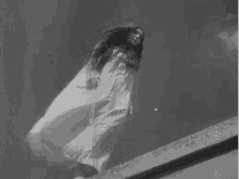 Horror Woman GIF - Horror Woman Walking GIFs
