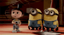 Minions GIF - Minions Despicableme Yesmaam GIFs