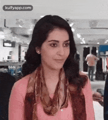 Vekkam.Gif GIF - Vekkam Raashi Khanna Actress GIFs