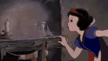 Snow White Blow GIF - Snow White Blow Dust GIFs