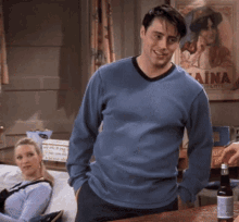 Friends Hold It Right There GIF - Friends Hold It Right There Stop GIFs