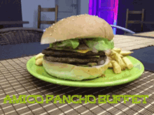 Burger Eath GIF - Burger Eath Foodporn GIFs