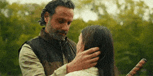 Rick Judith The Ones Who Live Finale GIF - Rick Judith The Ones Who Live Finale Towl GIFs