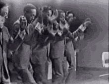 The Temptations Dancing GIF - The Temptations Dancing GIFs