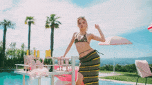 Yuqi Gidle GIF - Yuqi Gidle Queencard GIFs