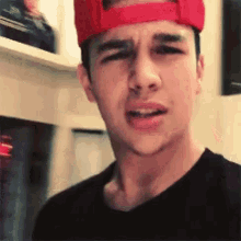 huh confused what handsome austine mahone