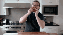 Big Bite Joshua Weissman GIF - Big Bite Joshua Weissman Hungry GIFs