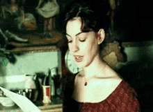 Anne Hathaway GIF - Anne Hathaway Anne Hathaway GIFs