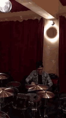 Stephan Michme Michme GIF - Stephan Michme Michme Drums GIFs