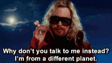 I'M From A Different Planet - Zaphod Beeblebrox In Hitchhiker'S Guide To The Galaxy GIF - Hitchhikers Guide To The Galaxy Dont Panic Zaphod Beeblebrox GIFs