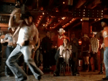 Dancing Shania Twain GIF - Dancing Shania Twain I Aint No Quitter GIFs