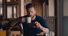Free Guy Captain America GIF - Free Guy Captain America What The Shit GIFs