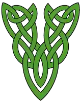 a green celtic knot that looks like a heart