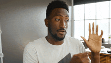 I Don'T Know Marques Brownlee GIF - I Don'T Know Marques Brownlee Who Knows GIFs