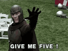 给我五 GIF - Give Me Five Xmen Magneto GIFs