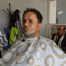 Yemen Barber GIF - Yemen Barber Haircut GIFs