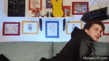 Matpat Couch GIF - Matpat Couch Gtlive GIFs