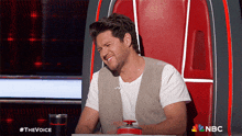 Shrugging Niall Horan GIF - Shrugging Niall Horan The Voice GIFs