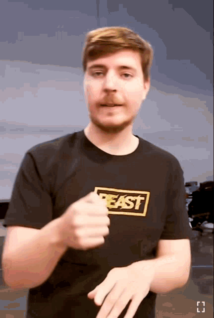 Aos 24 anos, r MrBeast tem fortuna avaliada em US$ 500 milhões -  Forbes