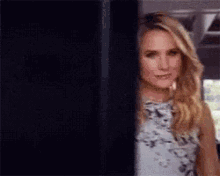 Kristen Bell Minn Max GIF Kristen Bell Minn Max Discover Share GIFs