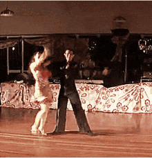 disco dancing spinning twirl skirt disco salsa