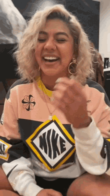 Laugh Honeyhouse GIF - Laugh Honeyhouse Oh My God GIFs