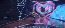a person in a video game says " pagame los ajustes adicionales " at the bottom of the screen