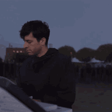 Bopping Mark Ronson GIF - Bopping Mark Ronson Dont Leave Me Lonely GIFs
