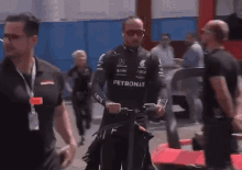 Lewis Hamilton Scooter Lewis Scooter GIF - Lewis Hamilton Scooter Lewis Scooter Choiskai GIFs