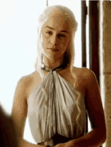 Daenerys Khaleesi GIF - Daenerys Khaleesi Got GIFs