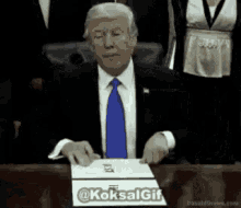 Just Hodl Donald Trump GIF - Just Hodl Donald Trump GIFs