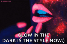 Nails Glow In The Dark GIF - Nails Glow In The Dark Is The Style Now GIFs