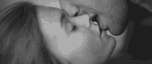 Couple Kissing GIF - Couple Kissing Pssion GIFs