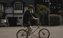 Summer Of84 Davey Armstrong GIF - Summer Of84 Davey Armstrong Bike GIFs