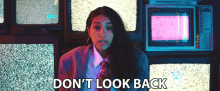 Dont Look Back Alessia Cara GIF - Dont Look Back Alessia Cara Trust My Lonely GIFs
