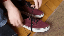 Speed Lacing Shoelace GIF