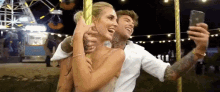 Ferragnez Ferragni Fedez Matrimonio Giostra Sposati Selfie GIF - Ferragnez Ferragni Fedez GIFs