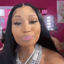 Sazzybarb Nicki Minaj Selfie GIF - Sazzybarb Nicki Minaj Selfie Nicki Minaj Tik Tok GIFs