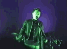 Radiohead Crazy Thom GIF - Radiohead Crazy Thom Thom Yorke GIFs