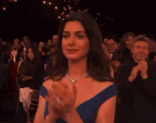 Anne Hathaway Crying GIF - Anne Hathaway Crying Applauding GIFs