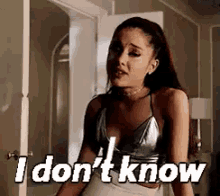 I Don'T Know GIF - Scream Queens Ariana Grande I Dont Know GIFs