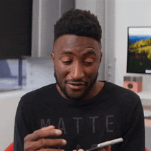 It Looked Really Cool Marques Brownlee GIF - It Looked Really Cool Marques Brownlee It Had An Amazing Appearance GIFs