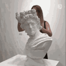 Paper Statue GIF - Paper Statue GIFs