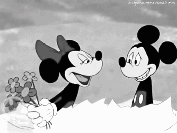 minnie mouse and mickey mouse kissing tumblr